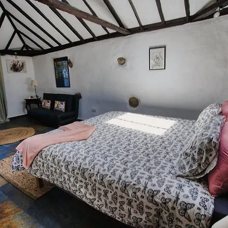 La Casa De Al Lado Tatil Evi *