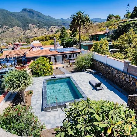 La Casa De Al Lado Tatil Evi