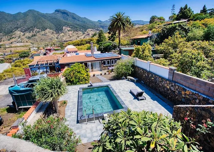 La Casa De Al Lado Holiday home